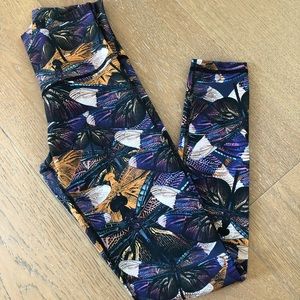 DYI Define your inspiration leggings